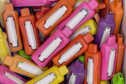 Bulk Custom Flavor Vape Juice: Lead Times for Vape Shops