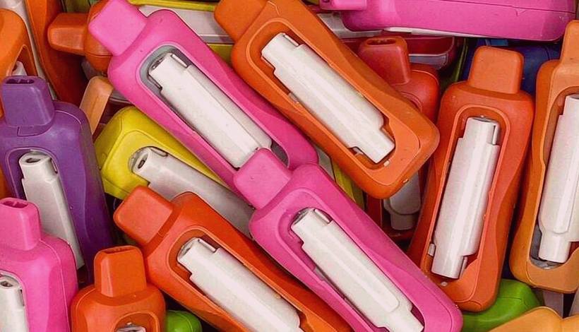 Custom Flavor OEM Vape Juice packaging detail